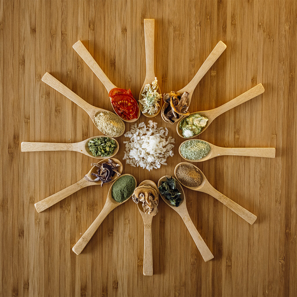 Grafica celebrativa per i 40.000 iscritti del gruppo Facebook "Gente che Essicca", la community di Tauro Essiccatori dedicata all'essiccazione naturale.